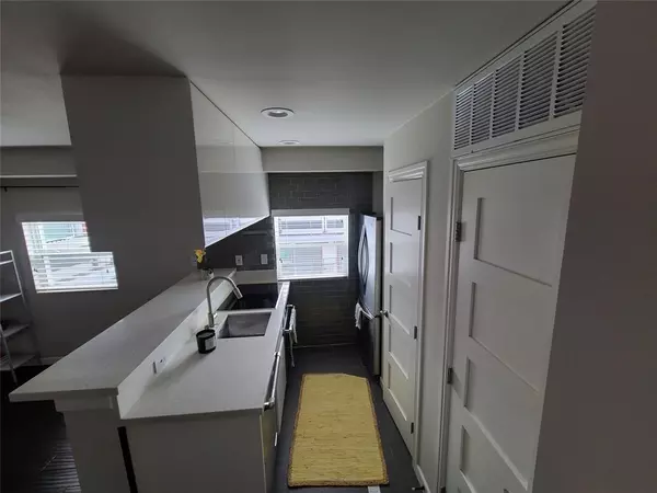 Austin, TX 78705,3110 Red River ST #307