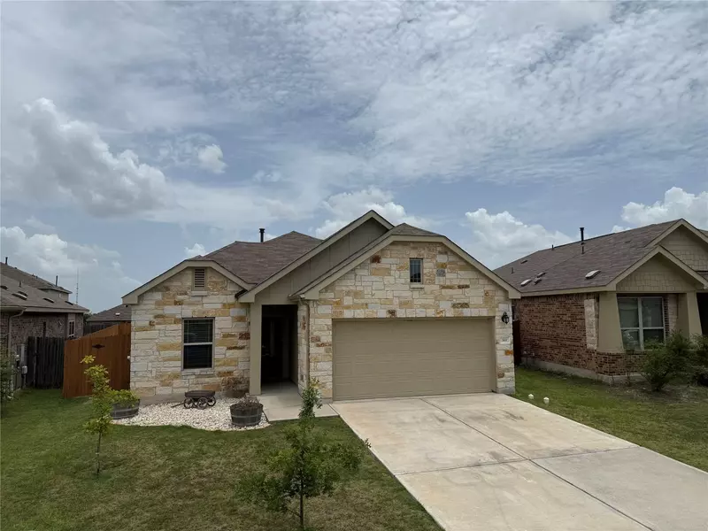 369 Shale CIR, Buda, TX 78610