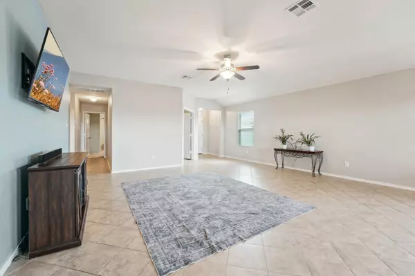 Jarrell, TX 76537,432 Druse LN