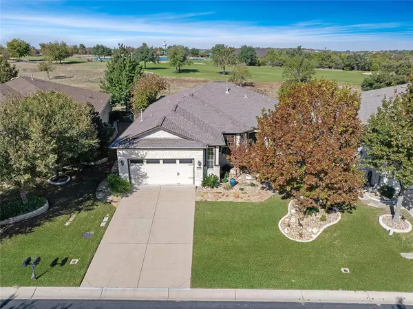 214 Apache Mountain LN, Georgetown, TX 78633