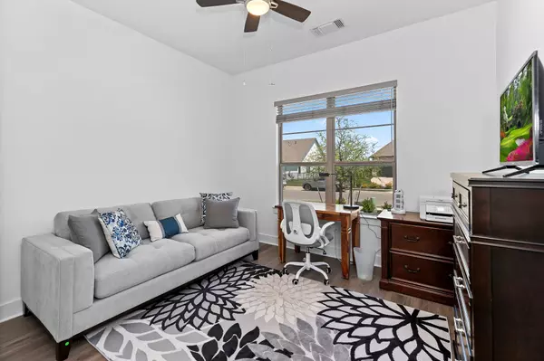 Liberty Hill, TX 78642,523 Hallwood DR