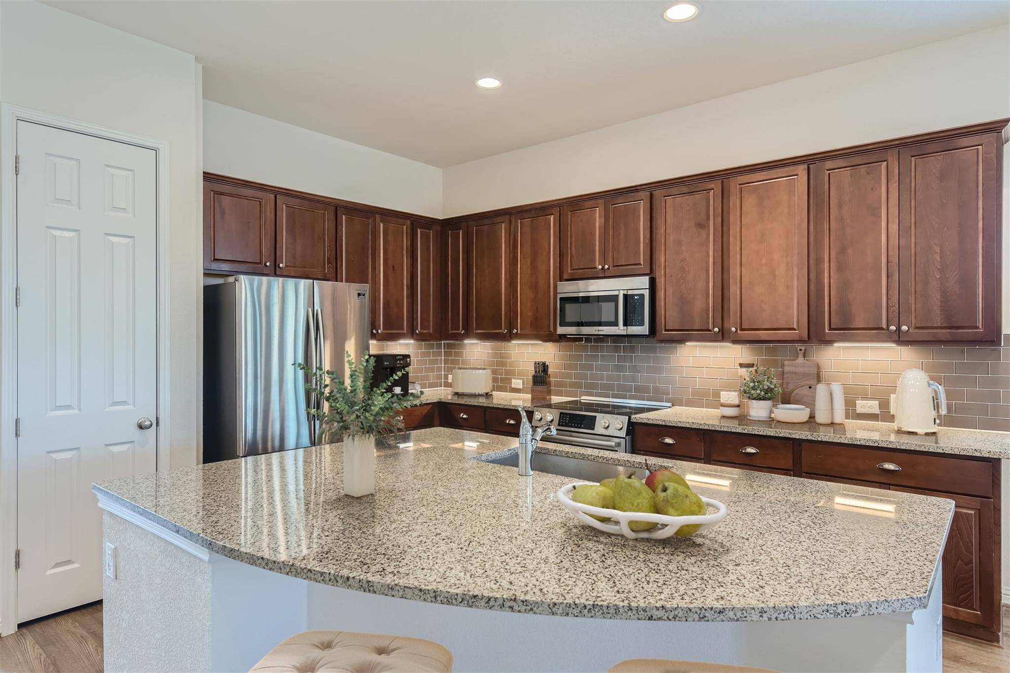 Manor, TX 78653,9945 Comely BND