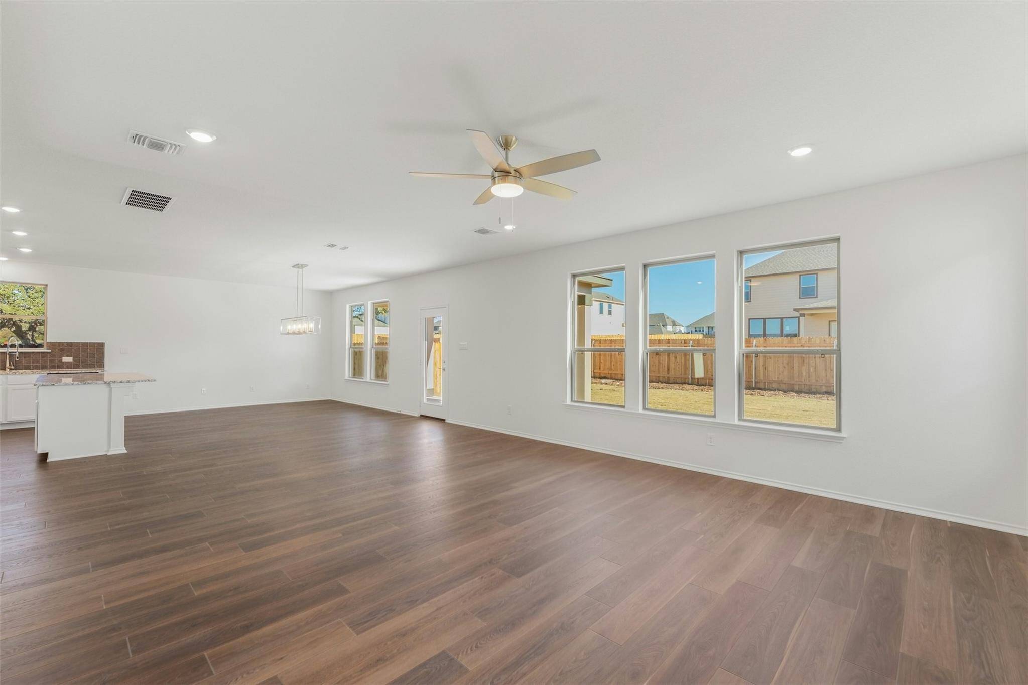 Leander, TX 78641,1628 River Plateau DR