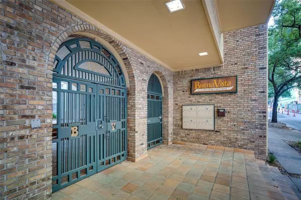 Austin, TX 78705,1908 San Antonio #306