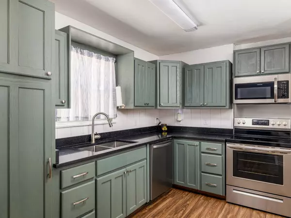 Rockdale, TX 76567,920 Haley Ave