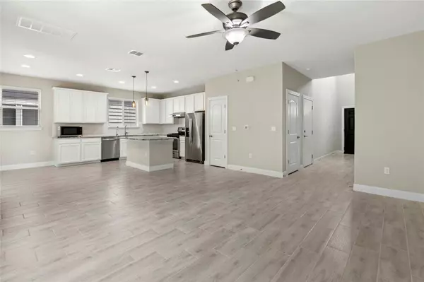 Austin, TX 78717,9800 Betulla DR