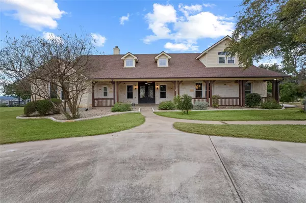 1402 Camelback, Leander, TX 78641