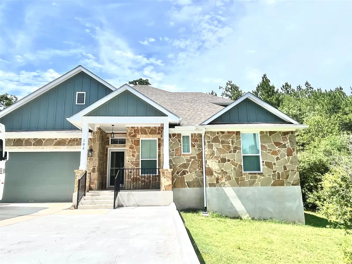 Bastrop, TX 78602,108 W Keamuku CT