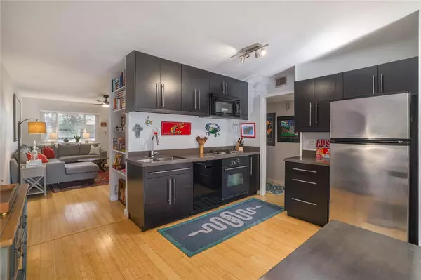 Austin, TX 78704,2303 East Side DR #223