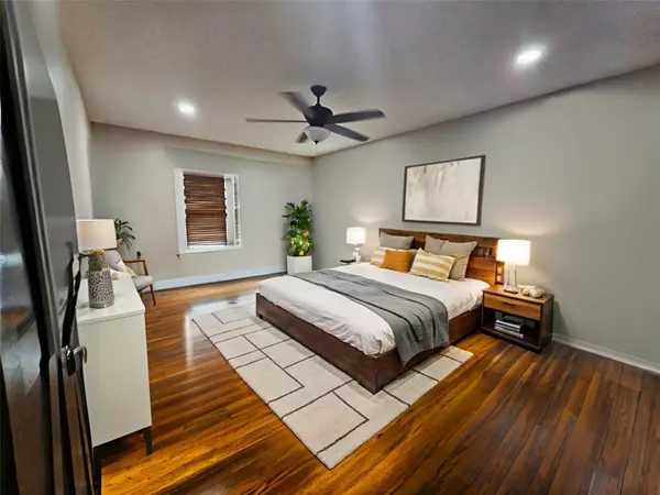 Seguin, TX 78155,624 S Austin ST