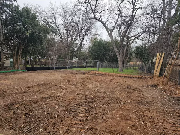 Austin, TX 78757,1101 Romeria DR