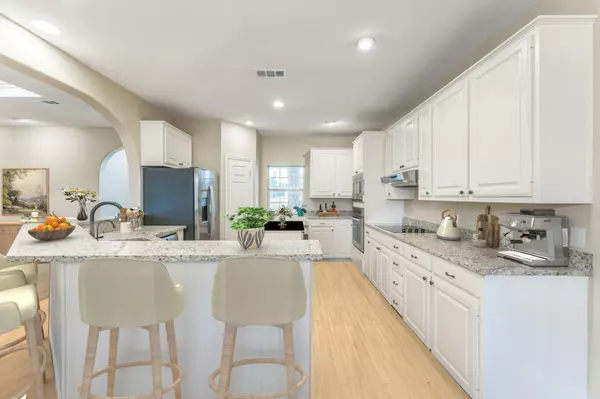 Dripping Springs, TX 78620,518 Clear Creek LN