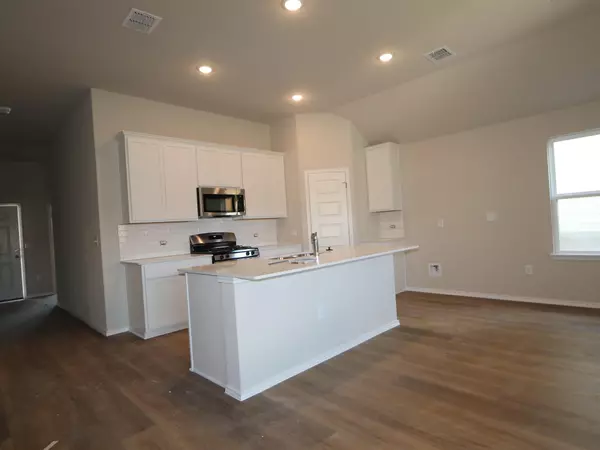 Austin, TX 78747,12204 Dillon Falls DR