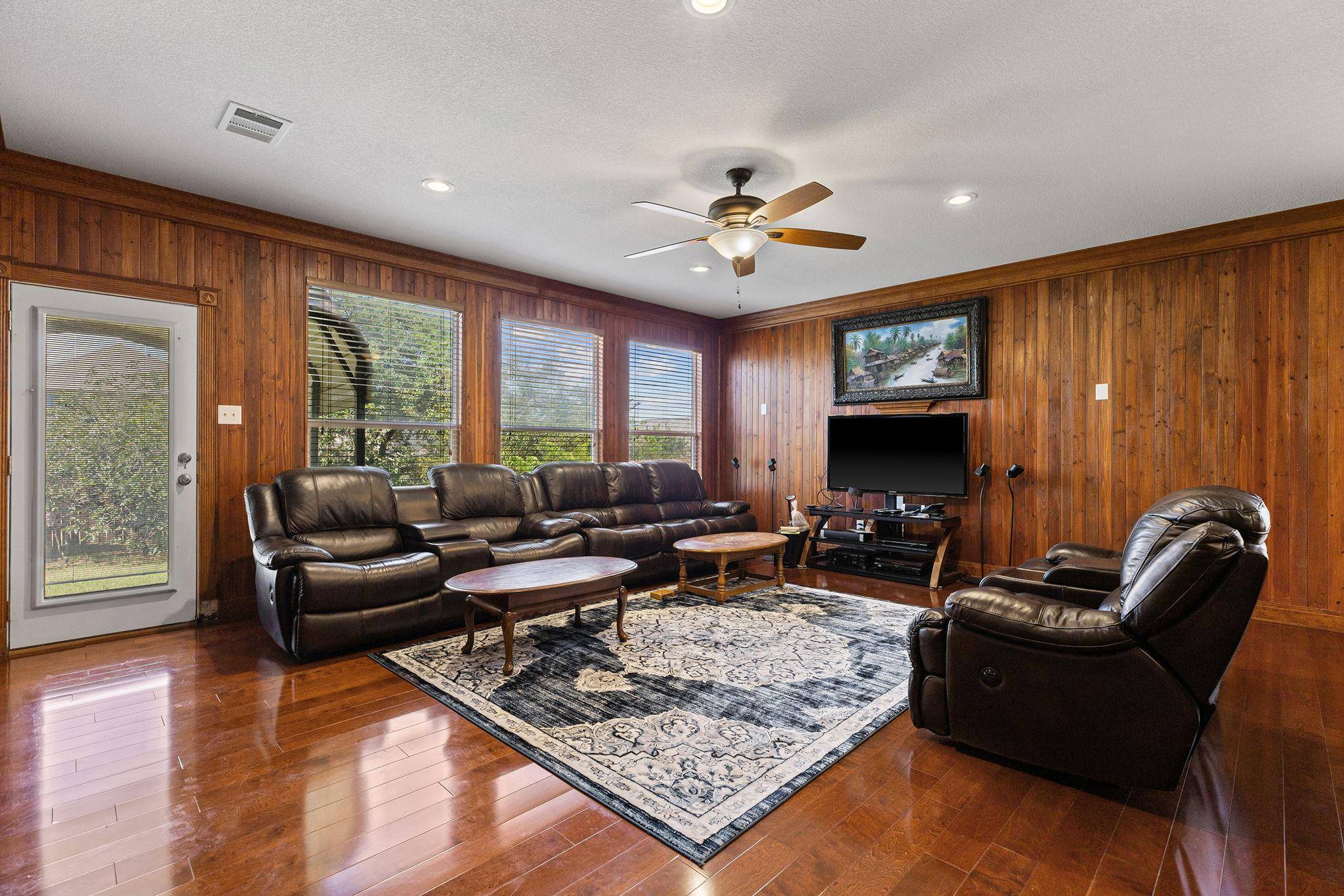Buda, TX 78610,113 Blossom Valley STRM