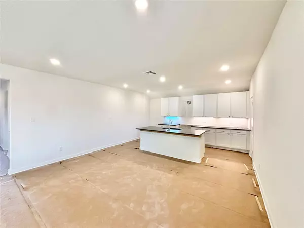 San Marcos, TX 78666,510 Salamander ST