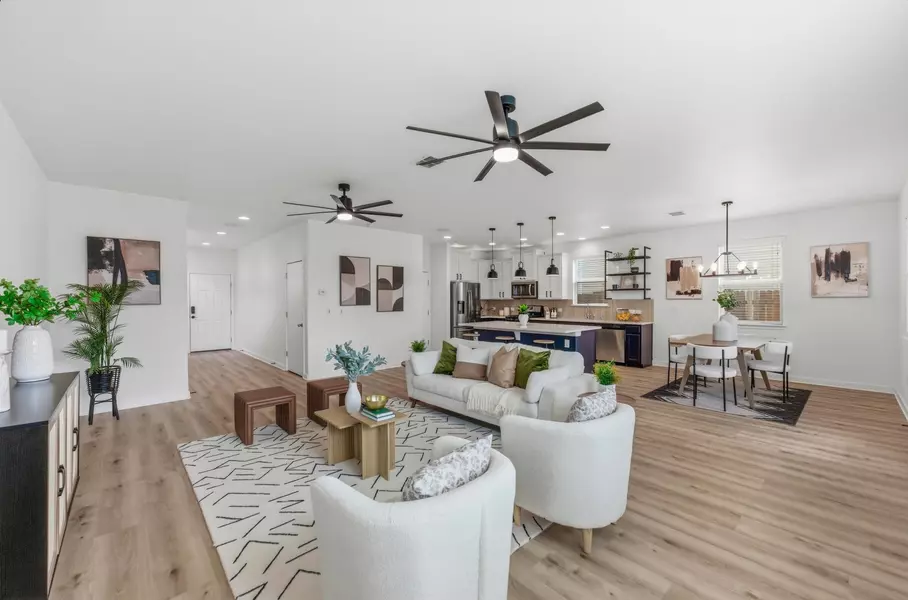 292 Wapiti RD, Buda, TX 78610