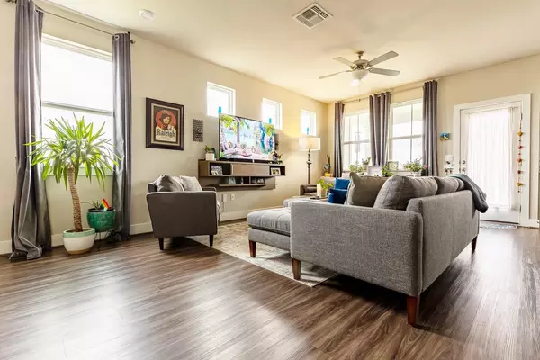 Austin, TX 78744,7401 Grand Linden WAY #78