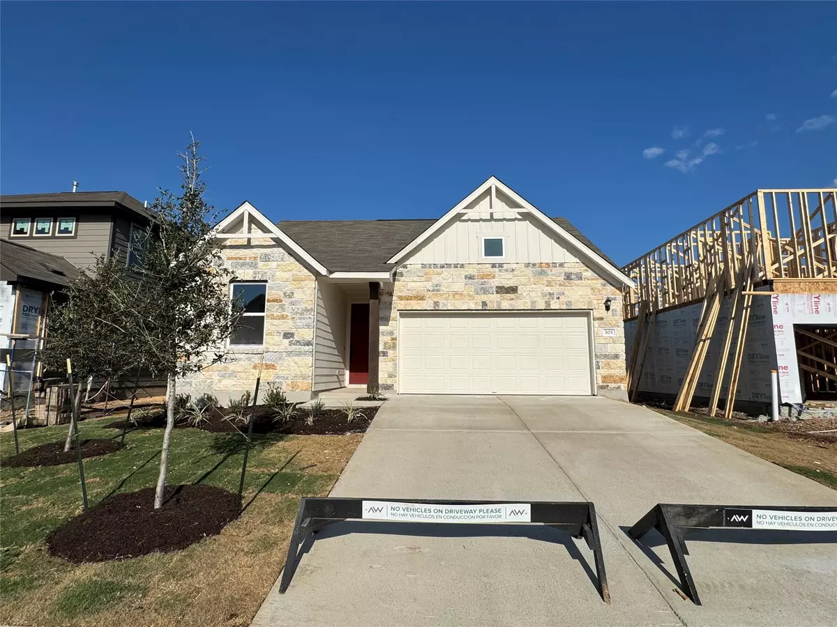 Hutto, TX 78634,305 Willow Heights DR