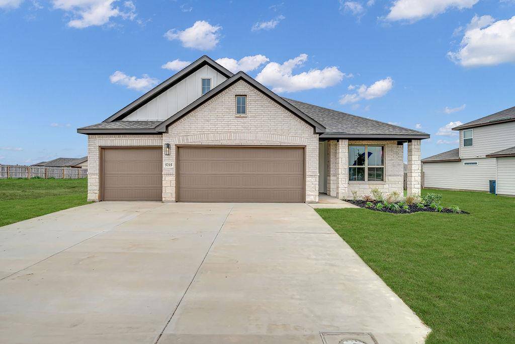 Schertz, TX 78132,5215 Park Overlook