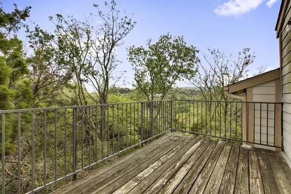 Austin, TX 78759,9201 Simmons RD #118