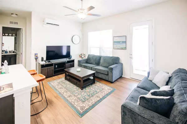 Austin, TX 78745,8601 W Gate BLVD #4203