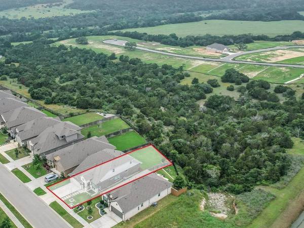 2317 Prairie Oaks DR, Georgetown, TX 78628