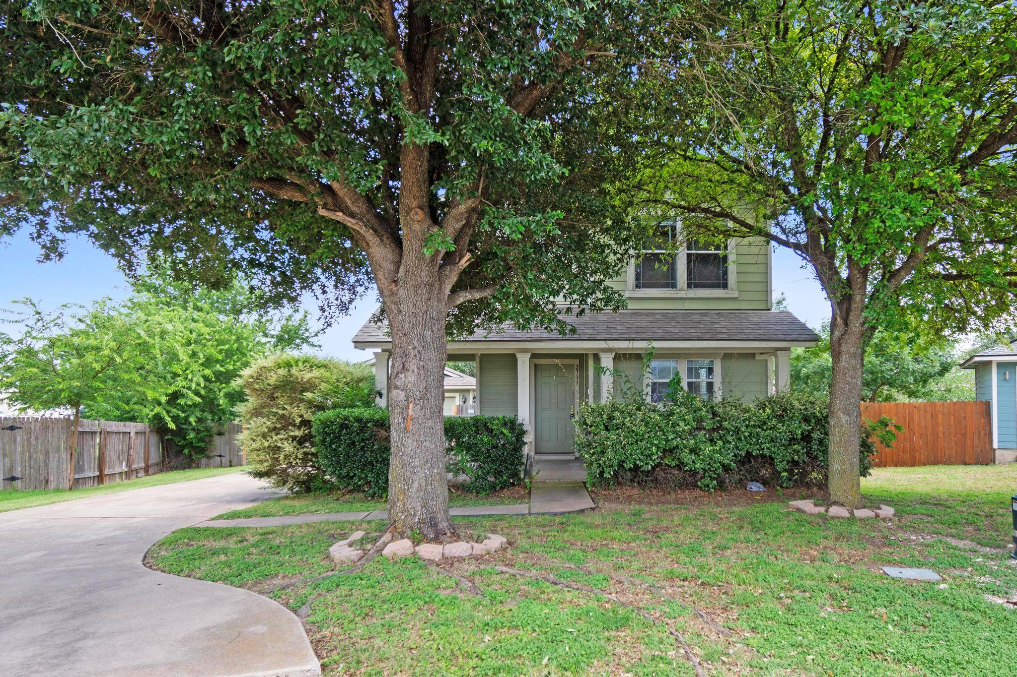 2733 Crimson Sky CT, Round Rock, TX 78665