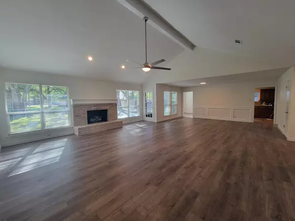 Austin, TX 78747,10403 Pinehurst DR