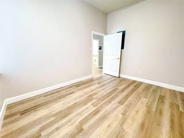 Pflugerville, TX 78660,15901 Central Commerce DR #502