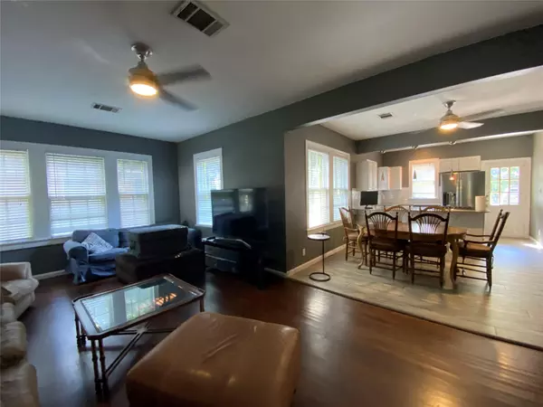 Austin, TX 78751,3804 Duval ST