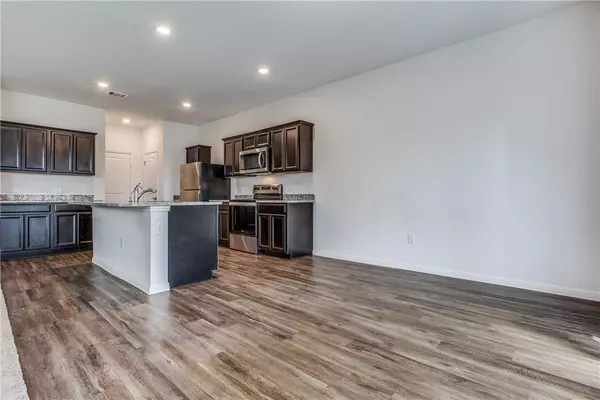 Jarrell, TX 76537,509 Peony CT