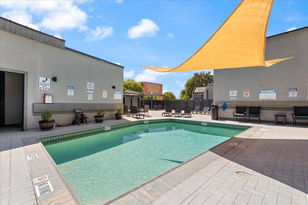 935 La Posada DR #158, Austin, TX 78752