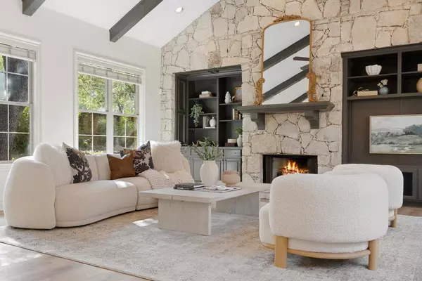 Austin, TX 78730,7228 Oak Shores DR