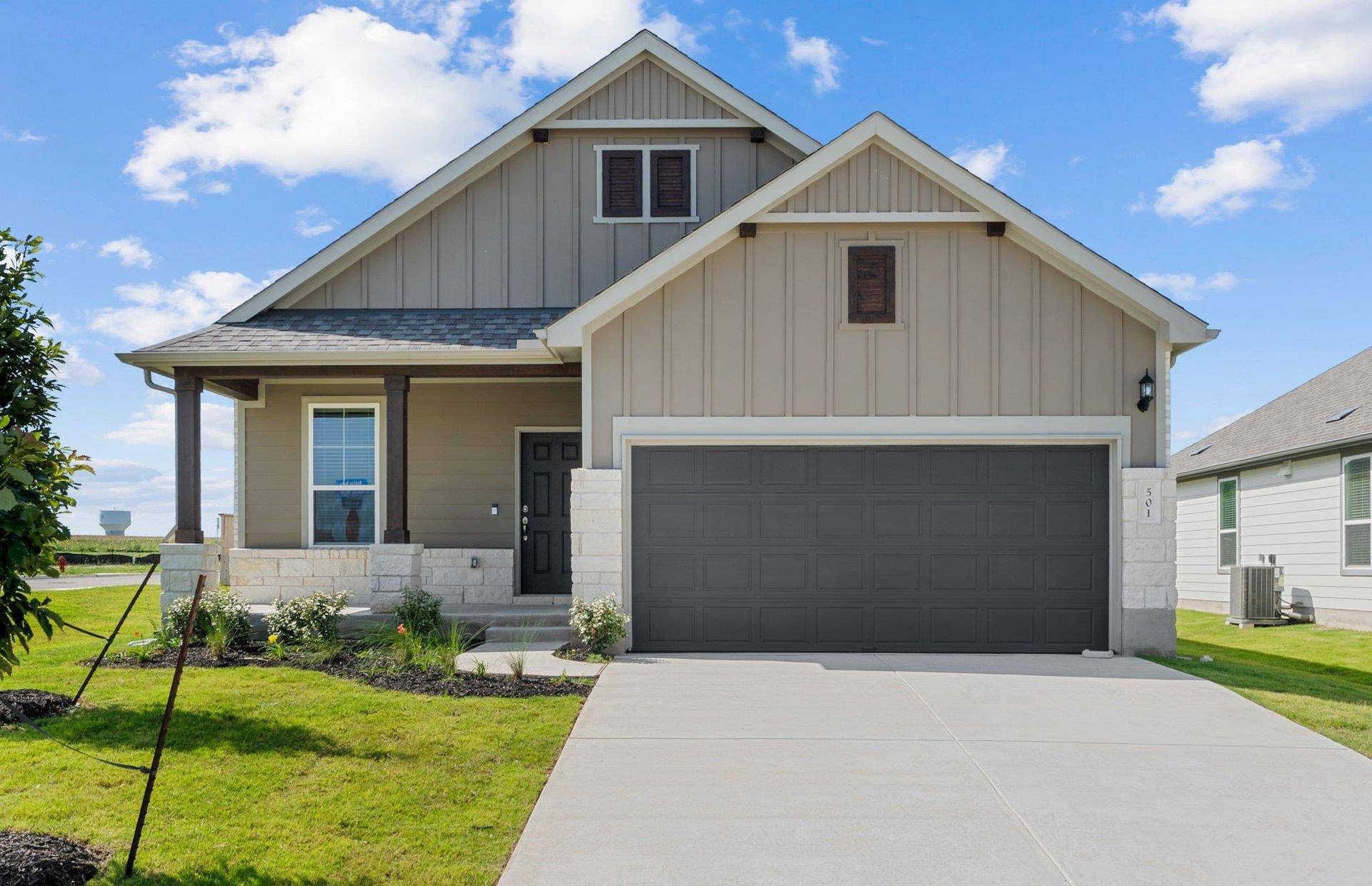 501 Madelines Meadow LN, Georgetown, TX 78626