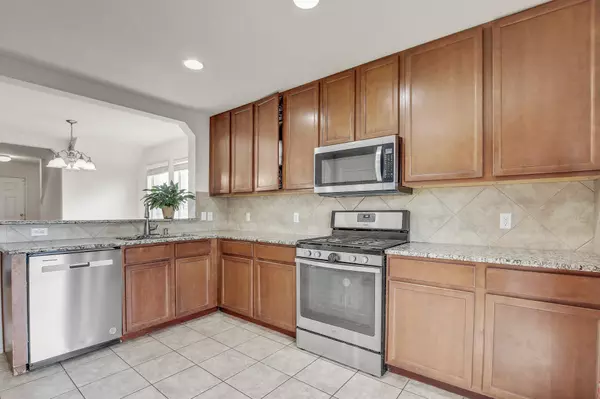 468 Moonwalker TRL, Buda, TX 78610