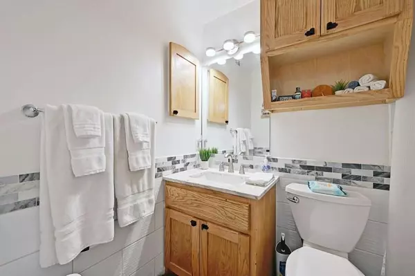 Austin, TX 78745,711 Eberhart Ln LN #105