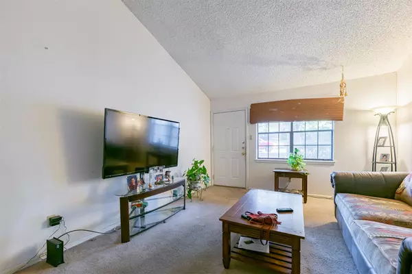 New Braunfels, TX 78130,724 Woodcrest CIR