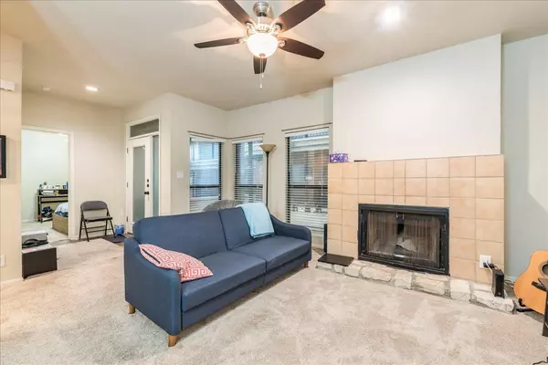 Austin, TX 78705,1910 Robbins PL #104