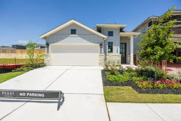 Austin, TX 78744,7308 Stitzel Weller DR