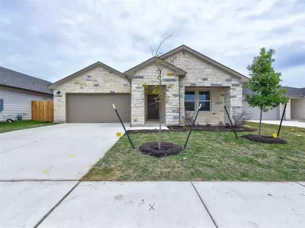 116 Greenspire LN, Hutto, TX 78634