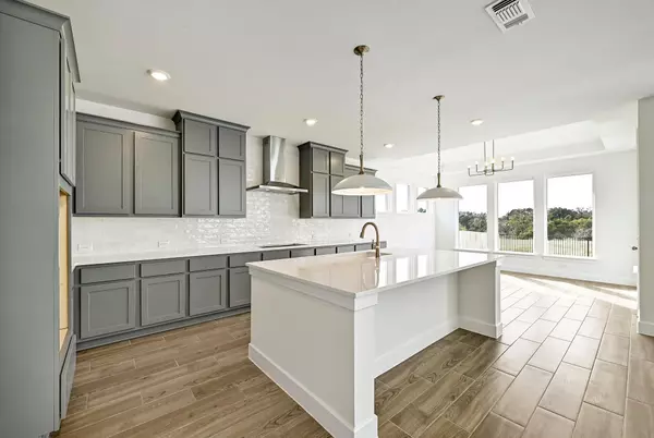 Liberty Hill, TX 78642,521 Tonada CV