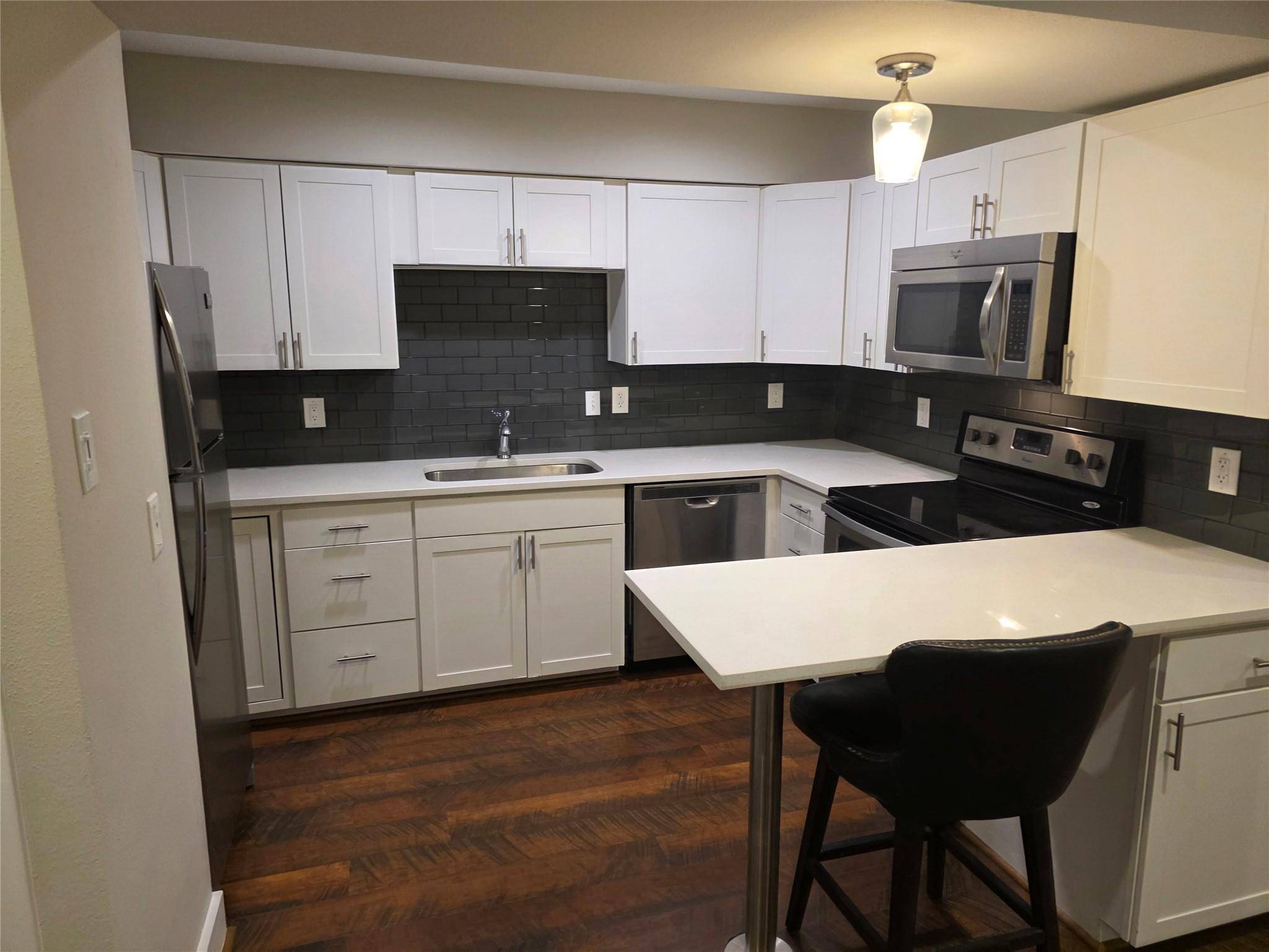 935 La Posada DR #116, Austin, TX 78752