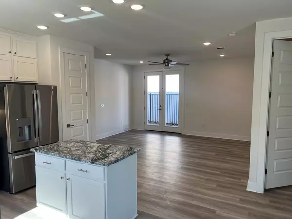 Austin, TX 78744,7417 Boyd Haven DR