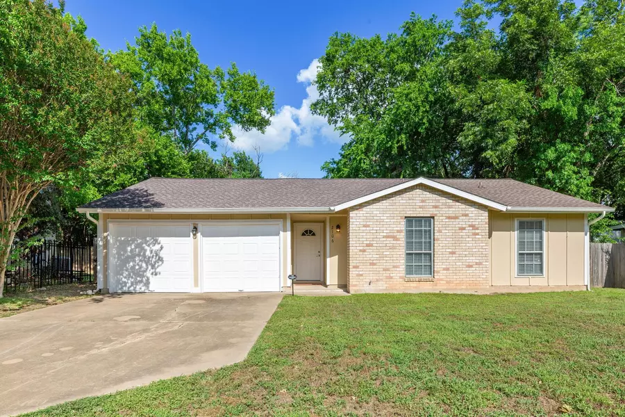 2106 Ponciana LOOP, Austin, TX 78744