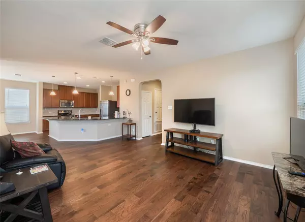 Taylor, TX 76574,705 Estes PARK