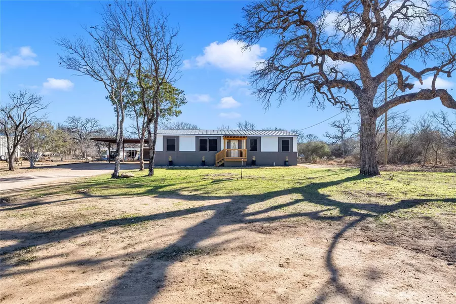 428 Ridgemont, Kingsland, TX 78639