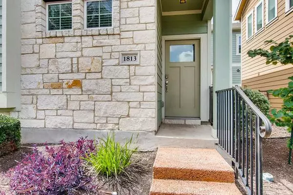 Austin, TX 78741,1813 Carlson DR