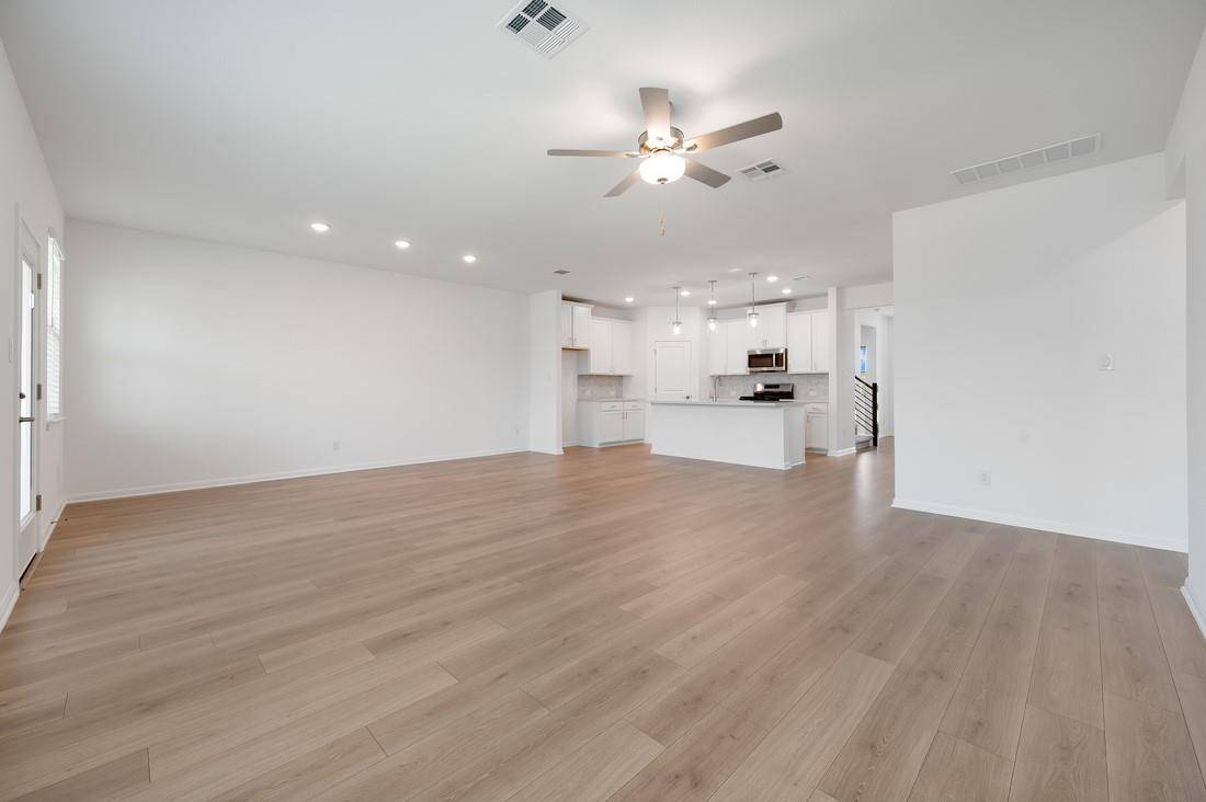Hutto, TX 78634,1002 Ricky CT