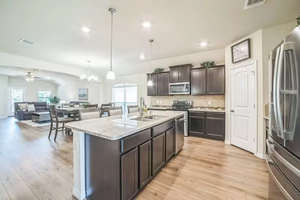 Belton, TX 76513,5938 Galveston RD