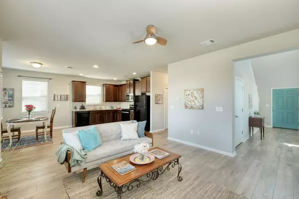 Buda, TX 78610,243 Twisted Oaks LN